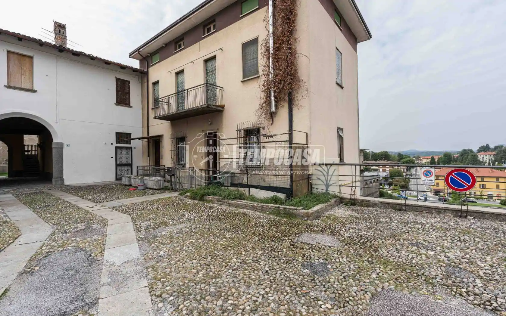 Casa indipendente in vendita a Lurago d'Erba