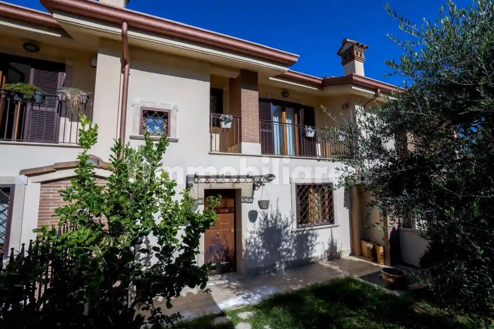 Villa - foto 2
