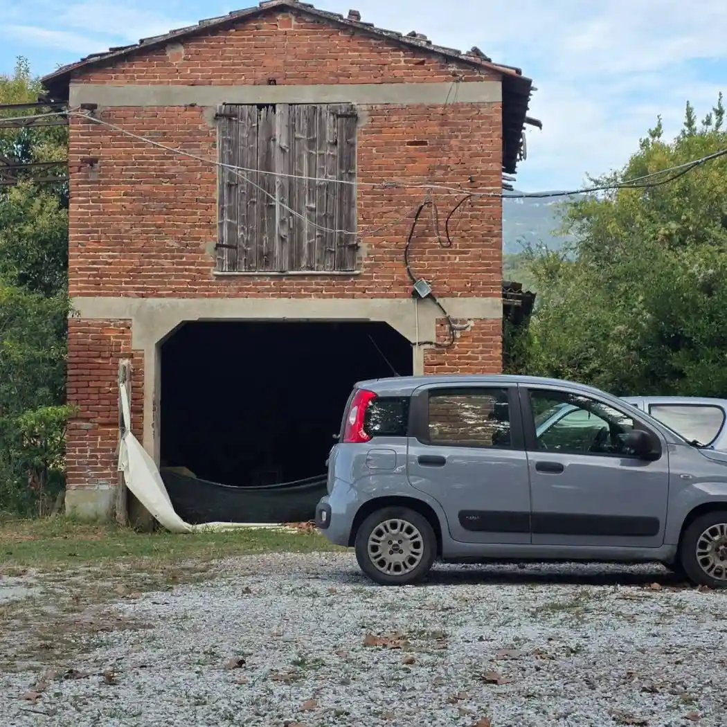 Rustico - Casale in vendita a Pietrasanta