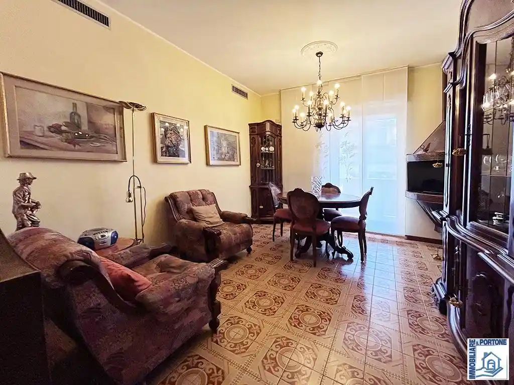 Appartamento in vendita a Novate Milanese