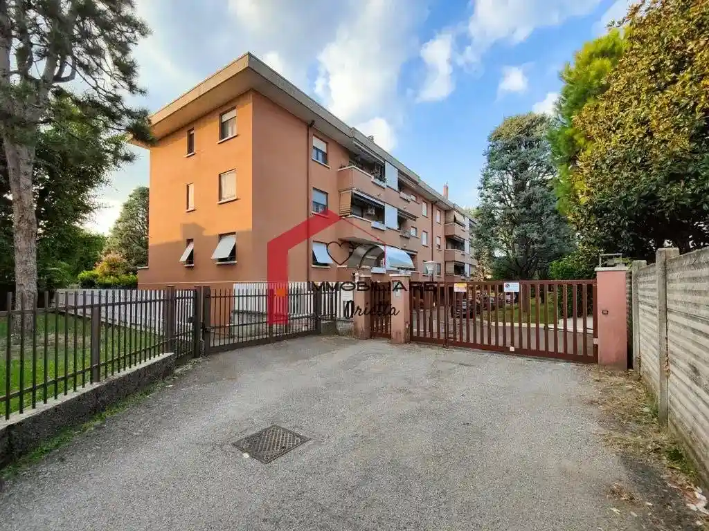 Appartamento in vendita a Vittuone