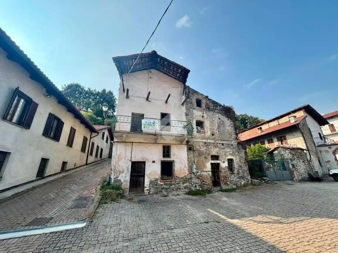 Casa indipendente in vendita a Baldissero Canavese