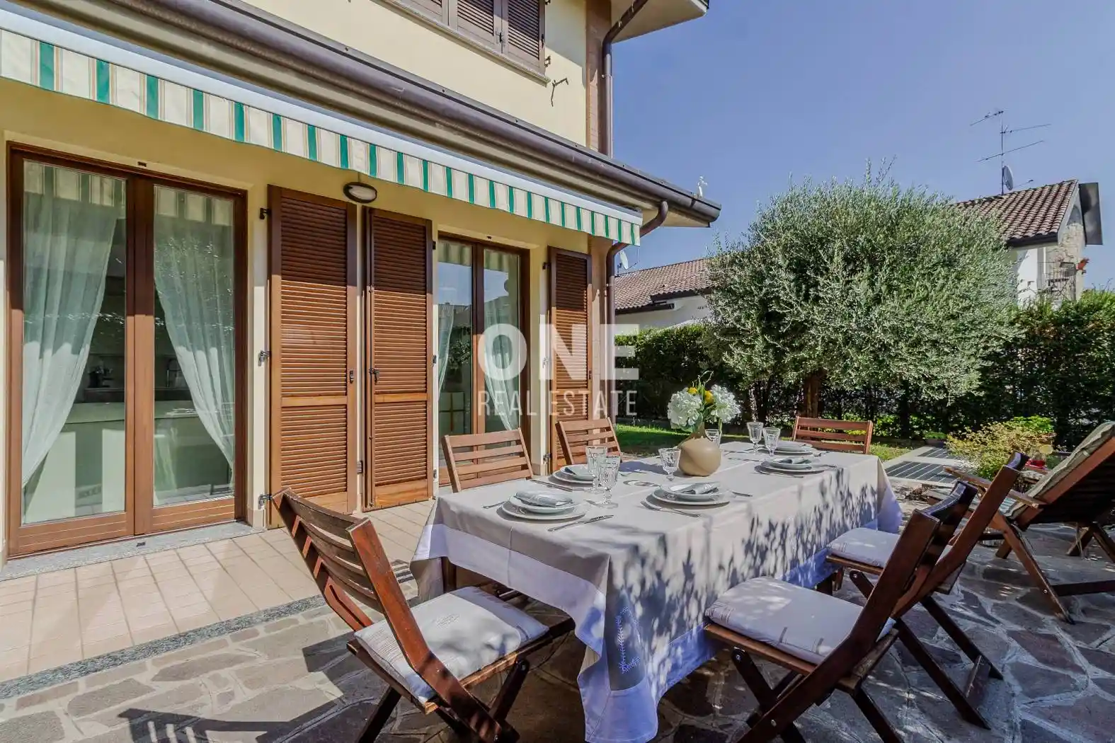 Appartamento in vendita a Bernareggio