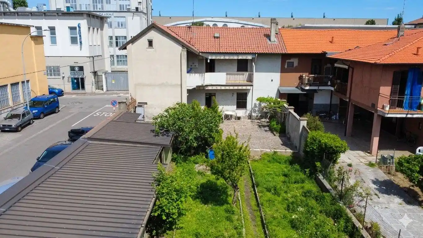 Casa indipendente in vendita a Legnano