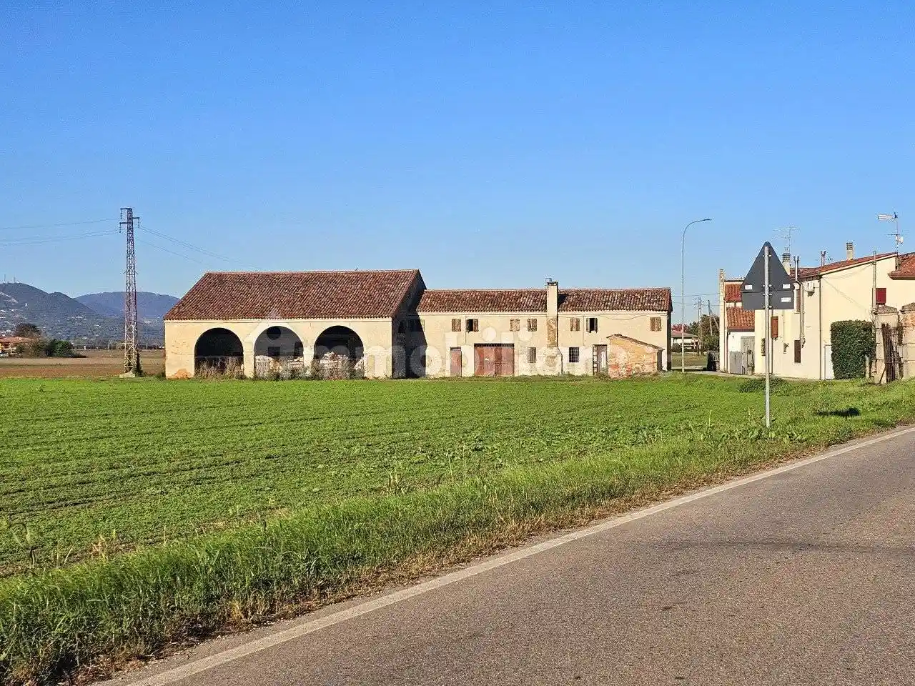 Rustico - Casale in vendita a Villa Estense