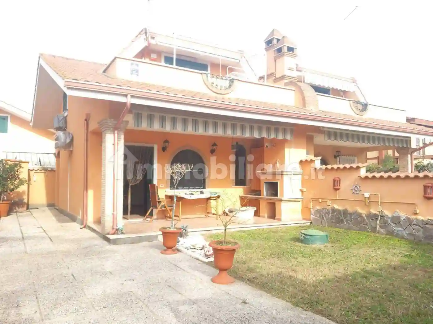 Villa - foto 2