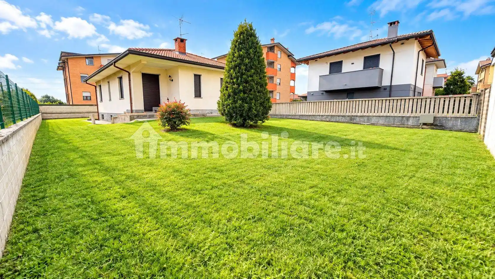 Villa in vendita a Solaro