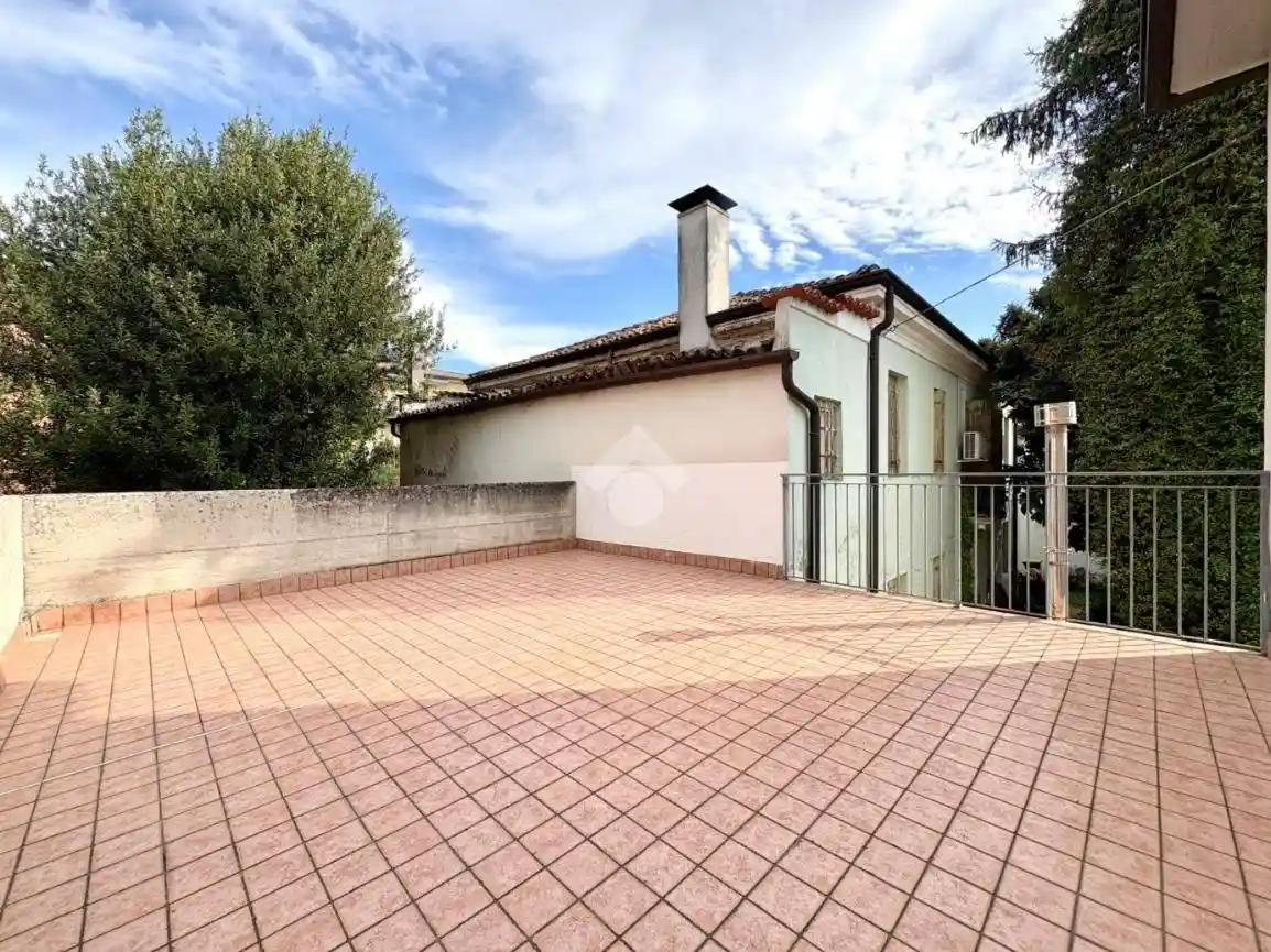 Casa indipendente in vendita a Padova