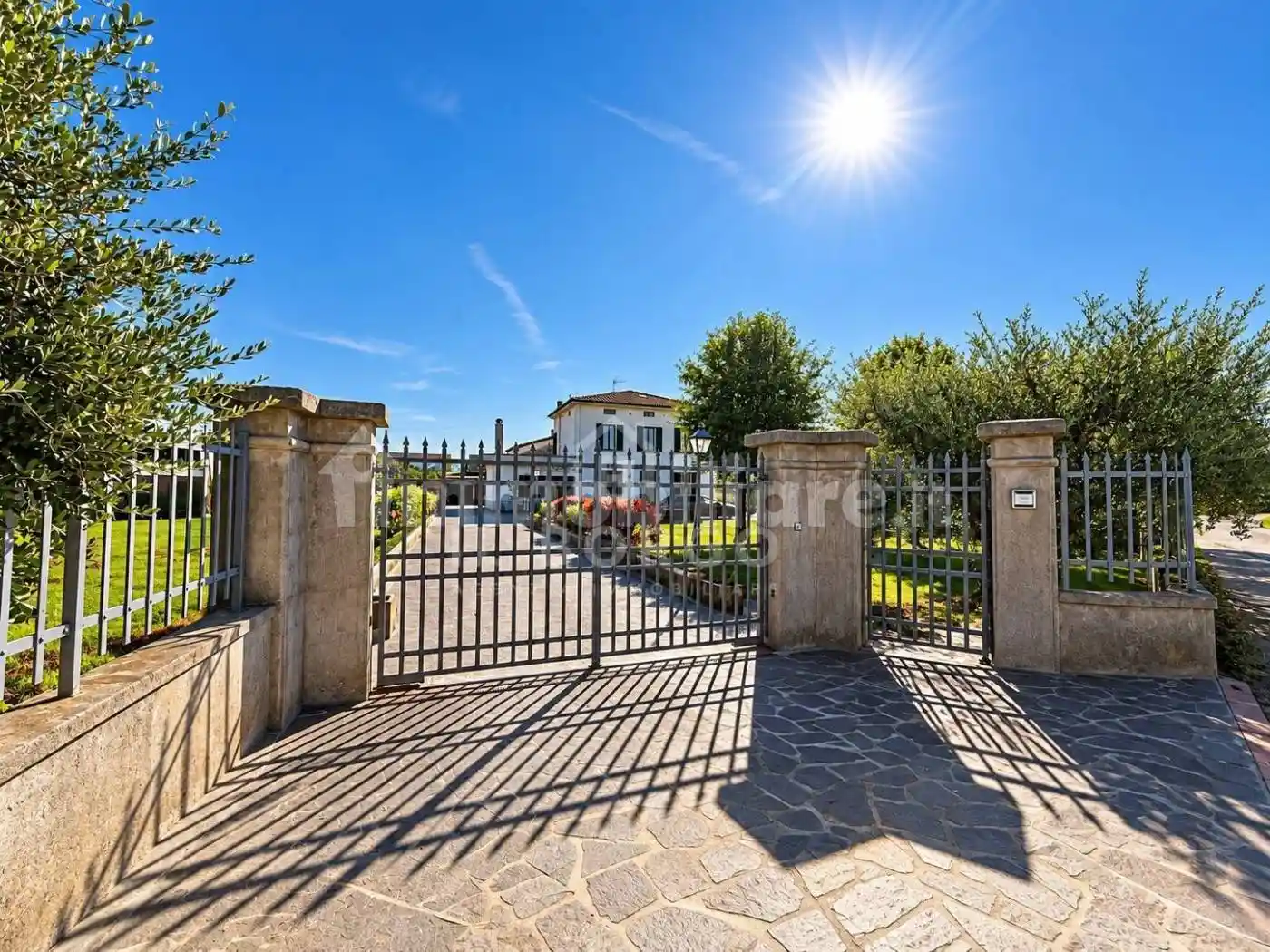 Casa indipendente in vendita a Pescia