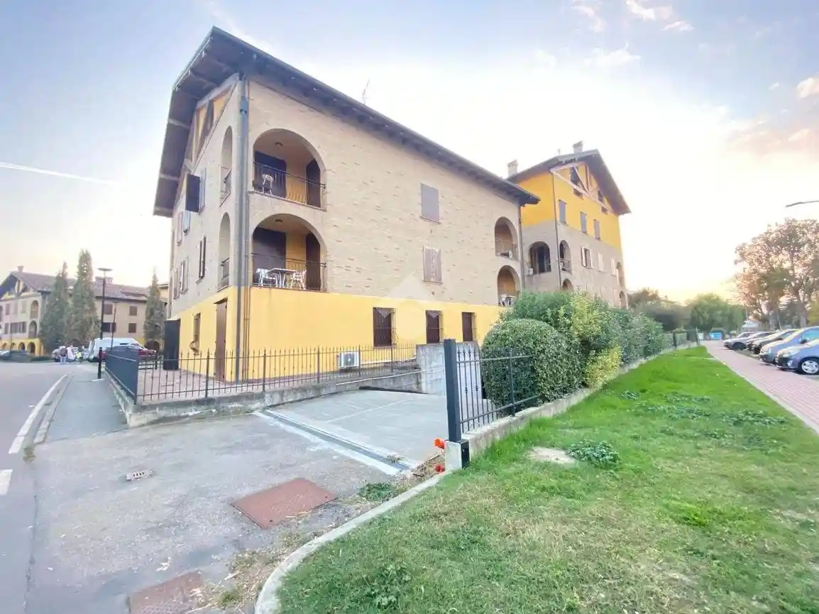 Appartamento in vendita a Castelnovo di Sotto