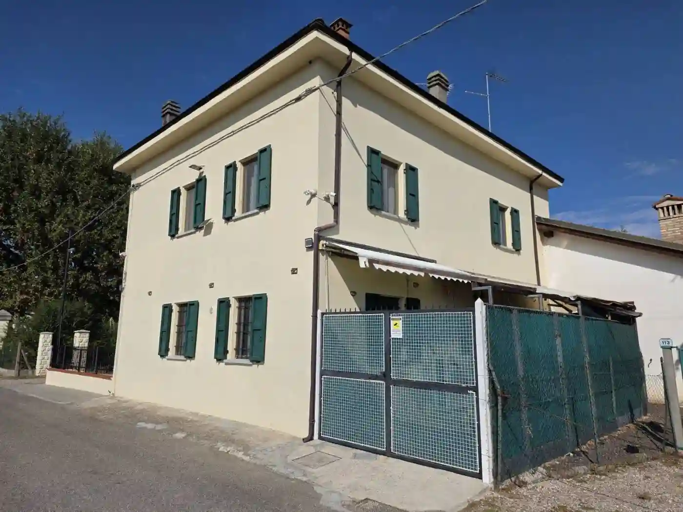 Villa - foto 2