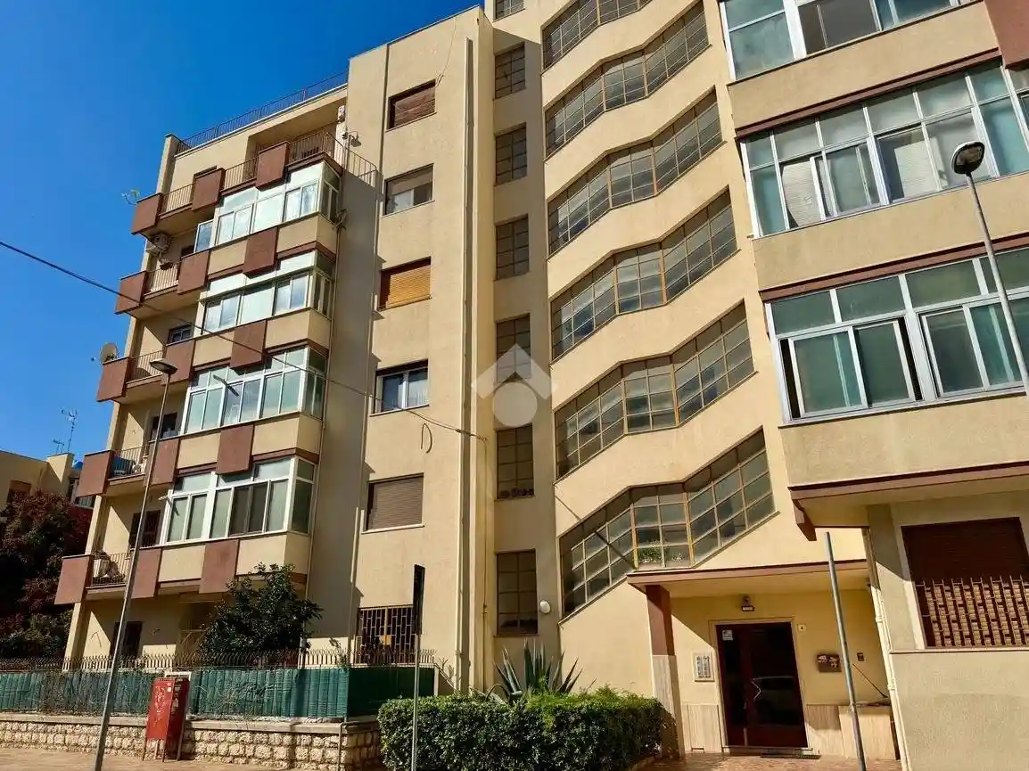 Appartamento in vendita a Palermo