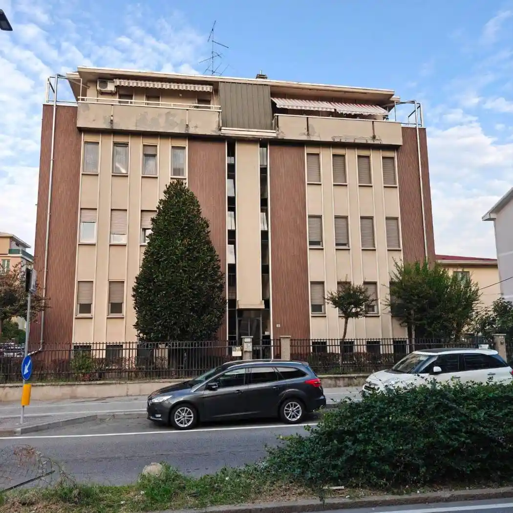 Appartamento in vendita a Novara