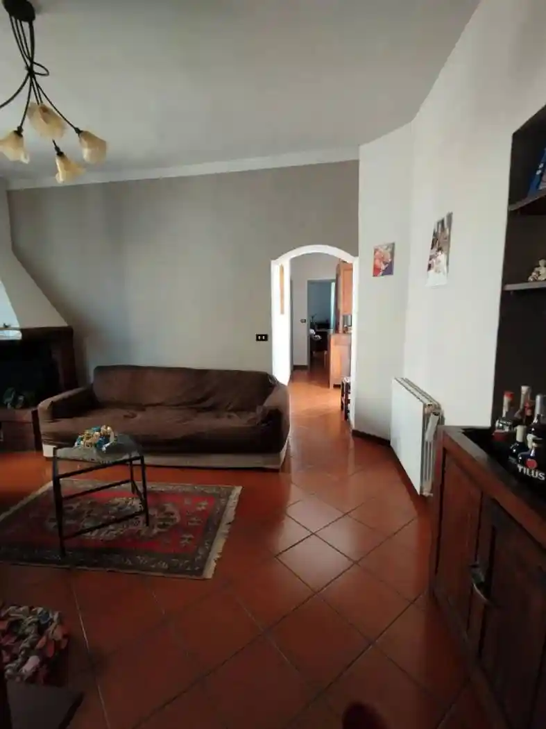Appartamento in vendita a Carrara