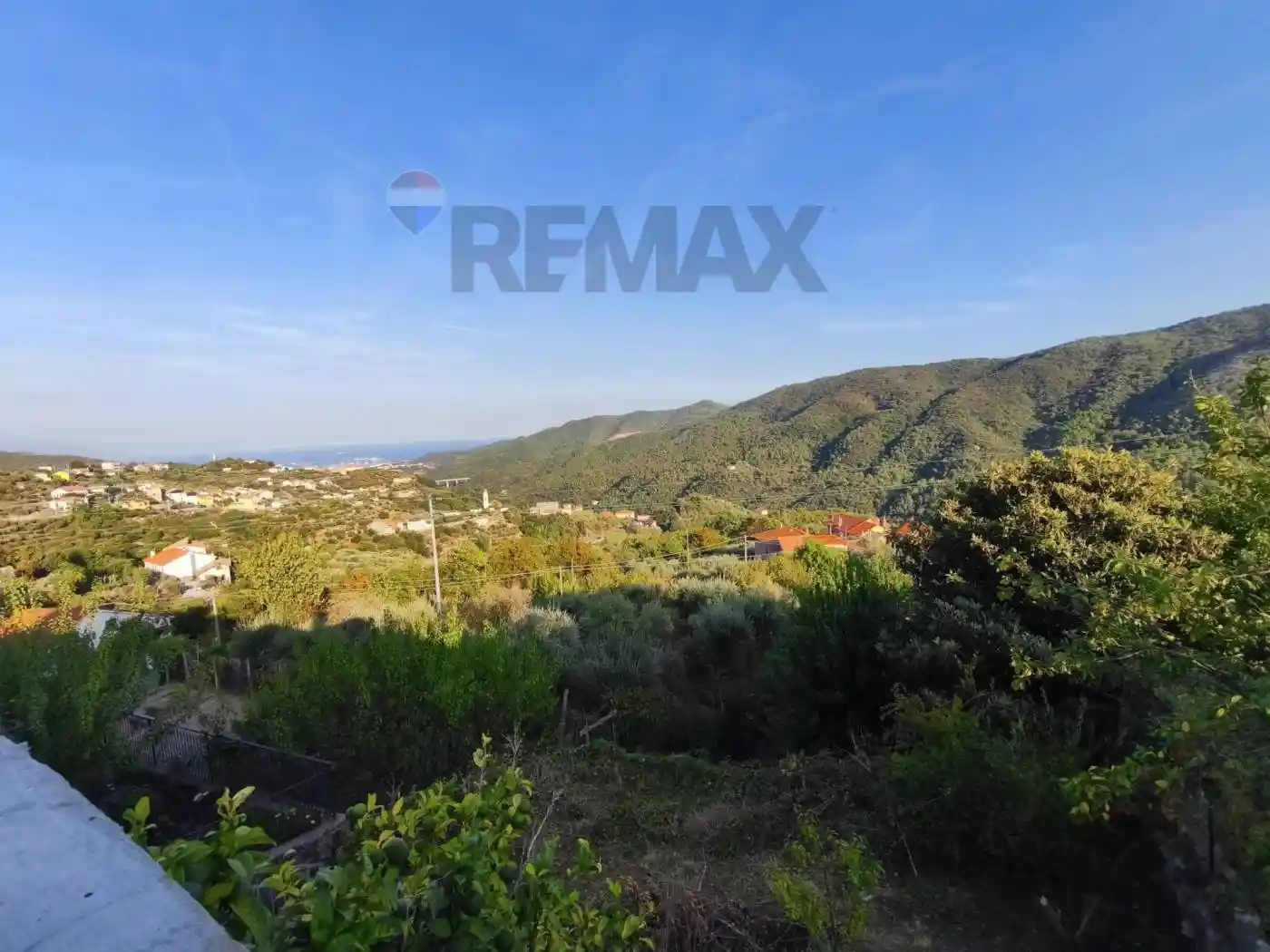 Rustico - Casale in vendita a Vado Ligure