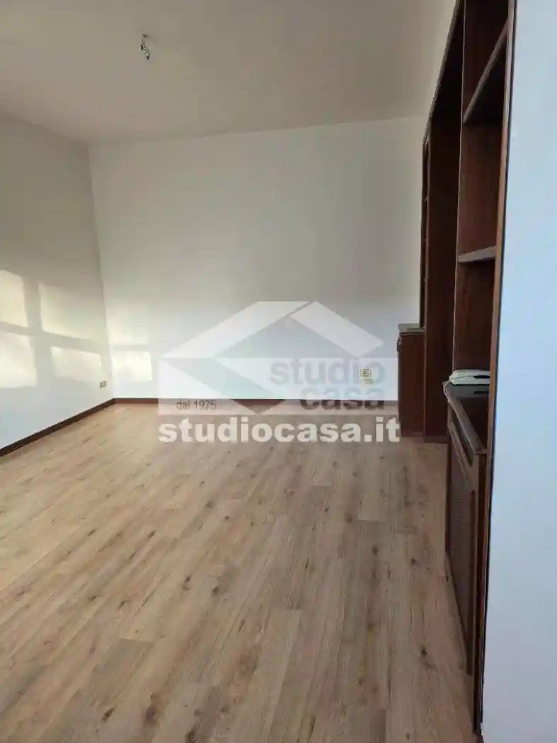 Appartamento in vendita a Cremona