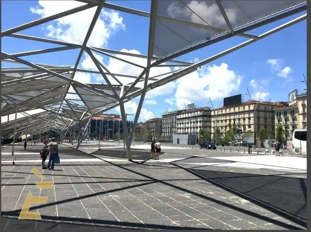 Appartamento in vendita a Napoli