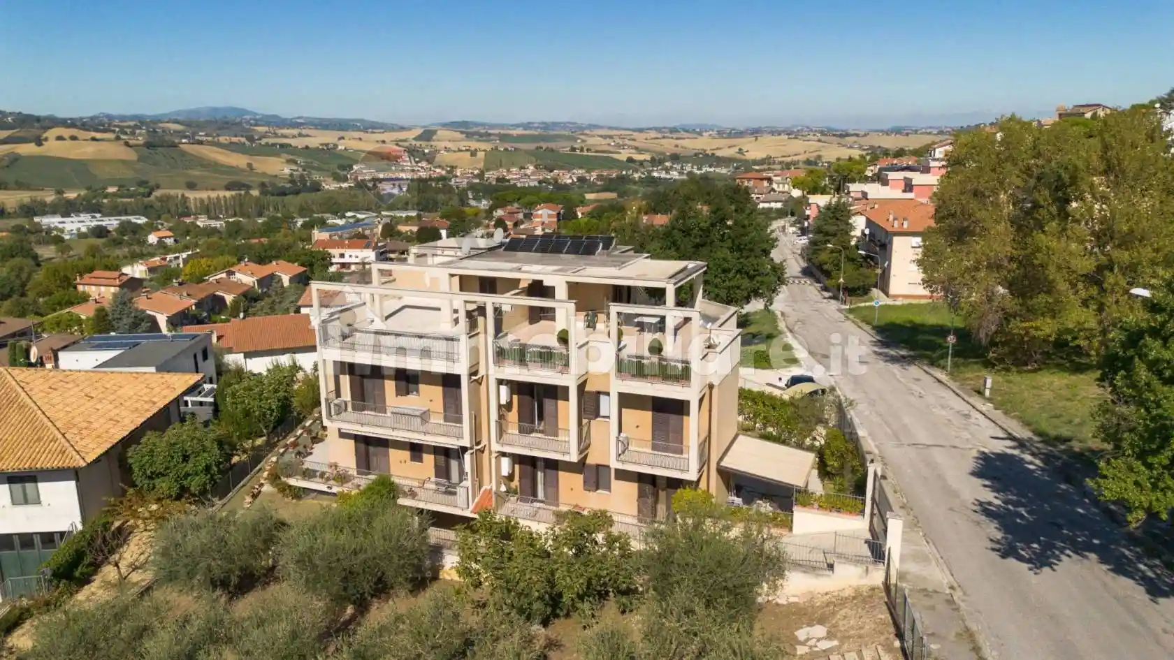 Appartamento in vendita a Serra de' Conti