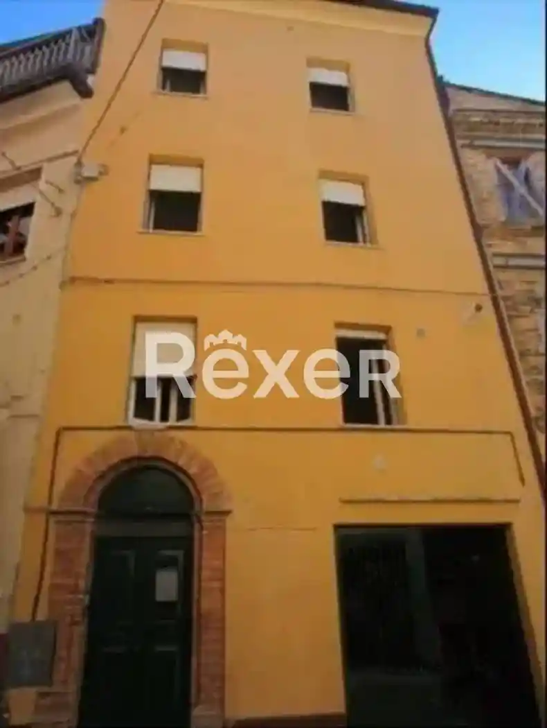 Casa indipendente in vendita a Monte San Giusto