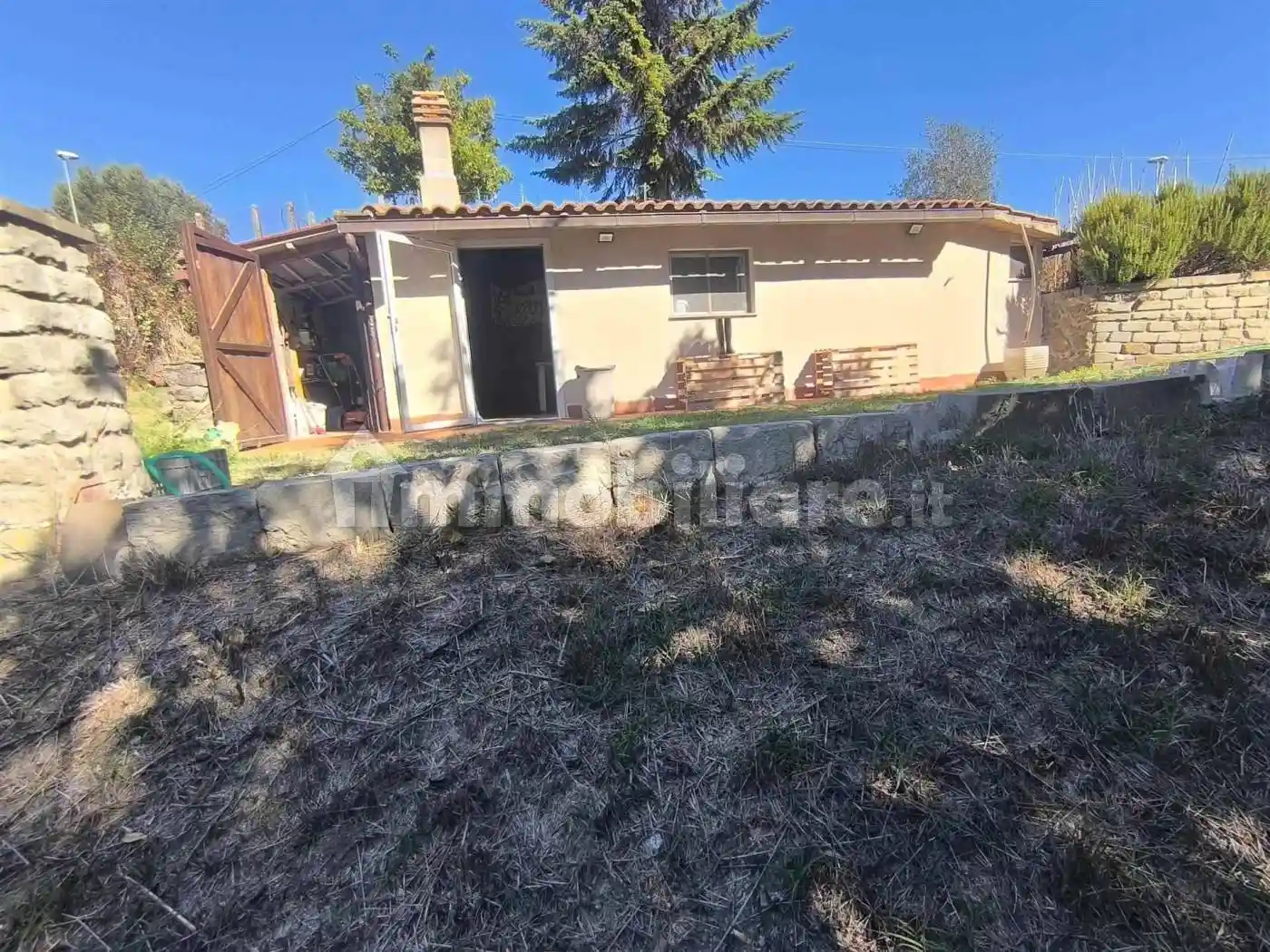 Rustico - Casale in vendita a Montefiascone
