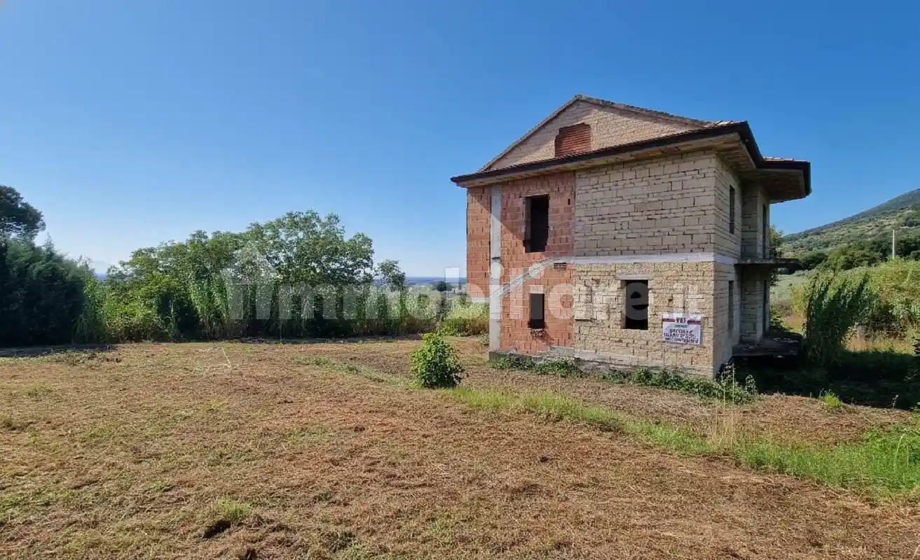 Villa in vendita a Falciano del Massico