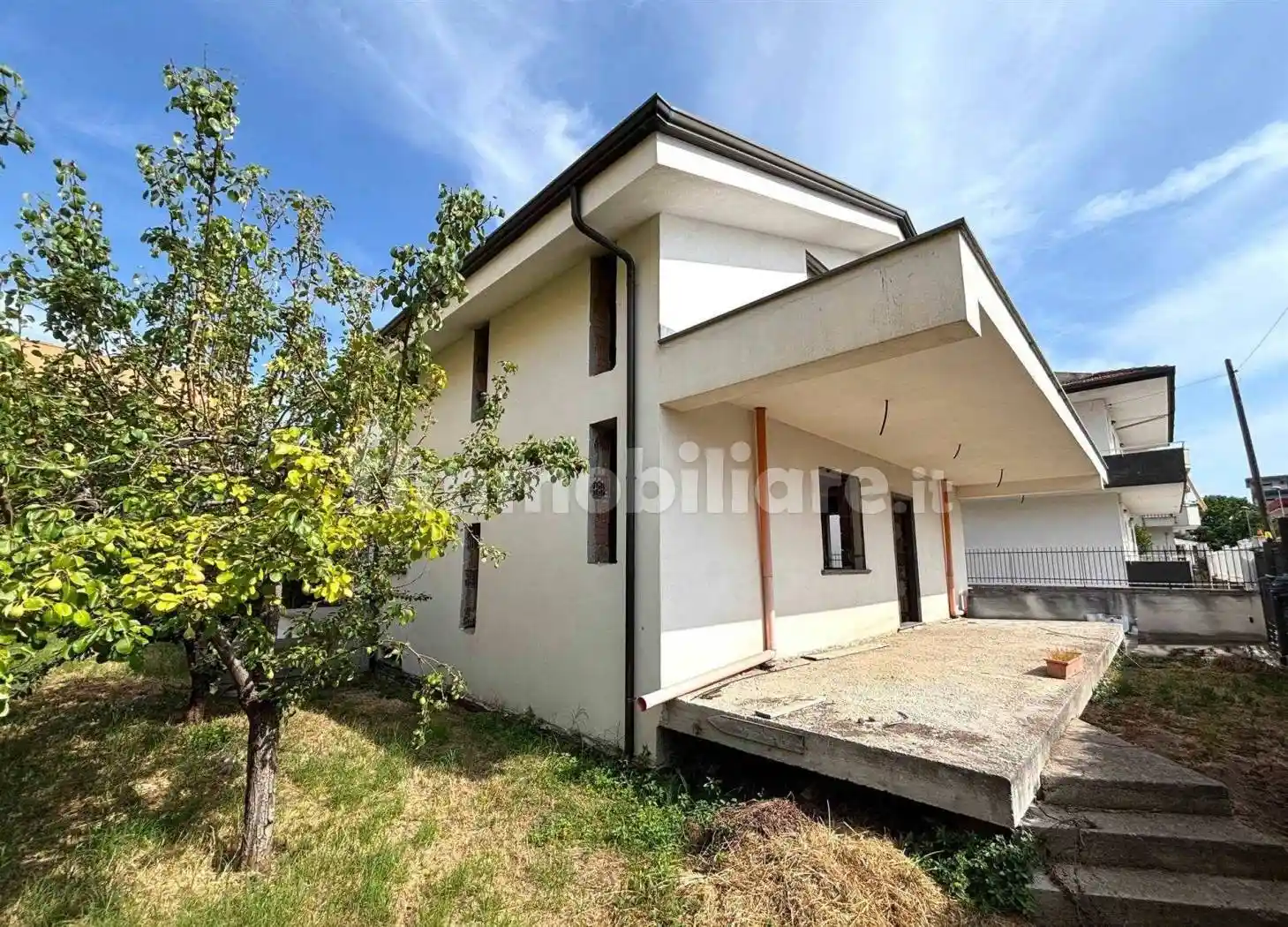 Villa in vendita a Mondragone