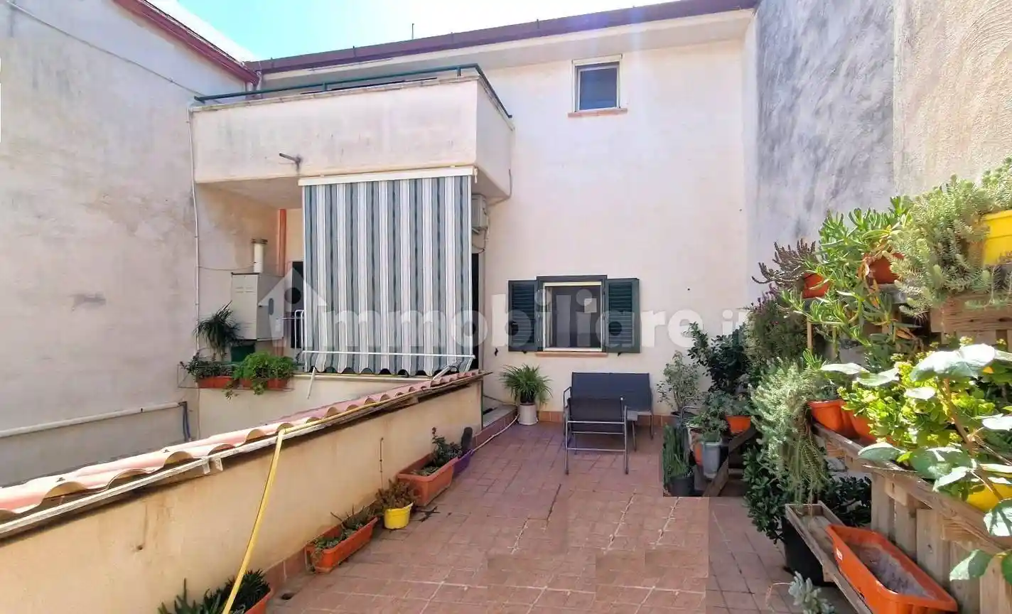 Casa indipendente in vendita a Mondragone