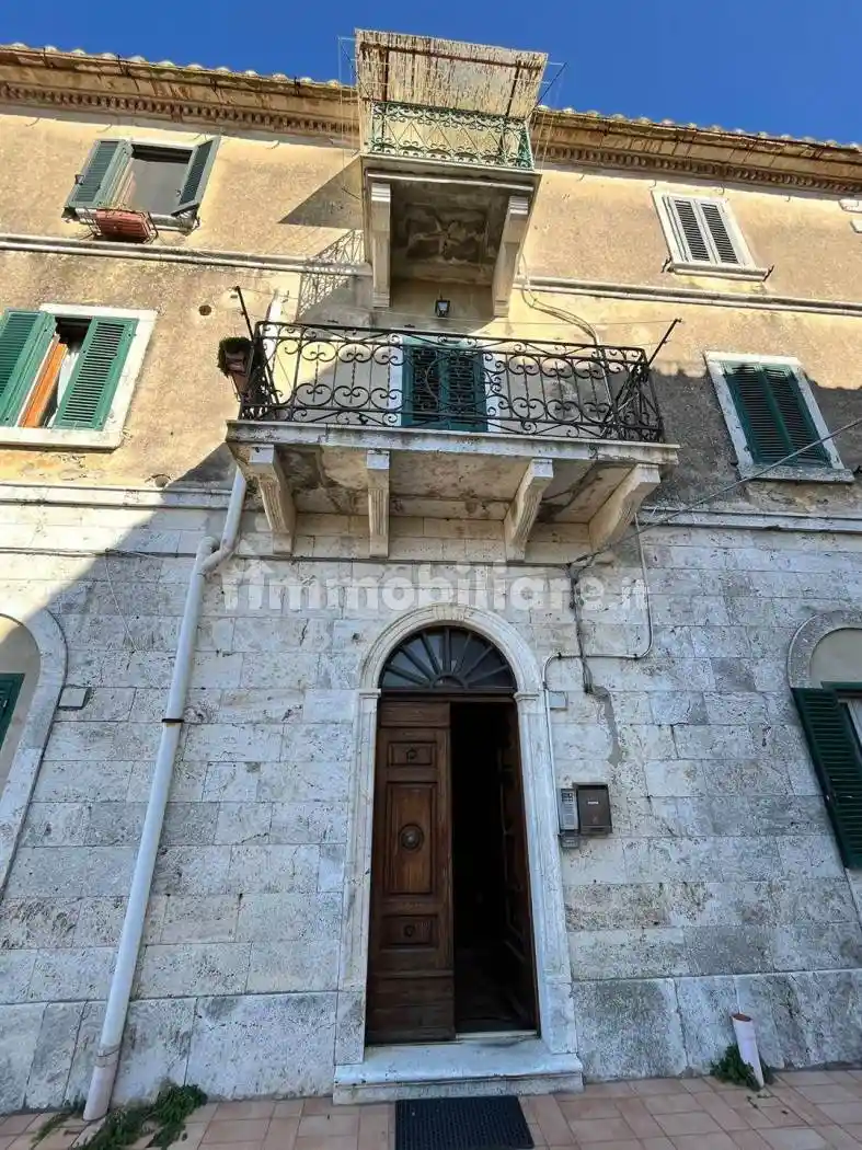 Appartamento in vendita a Manciano