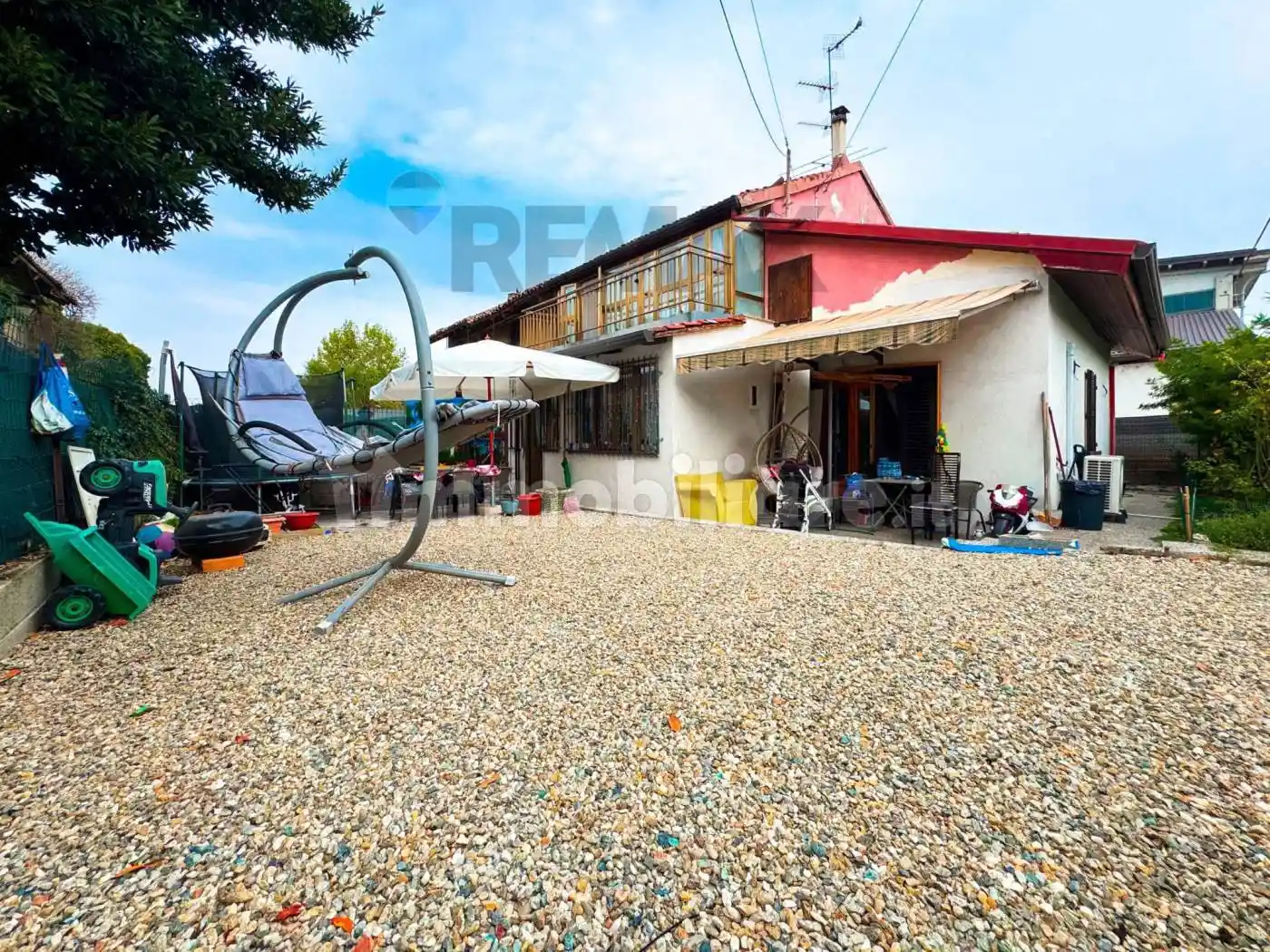 Casa indipendente in vendita a Ronsecco