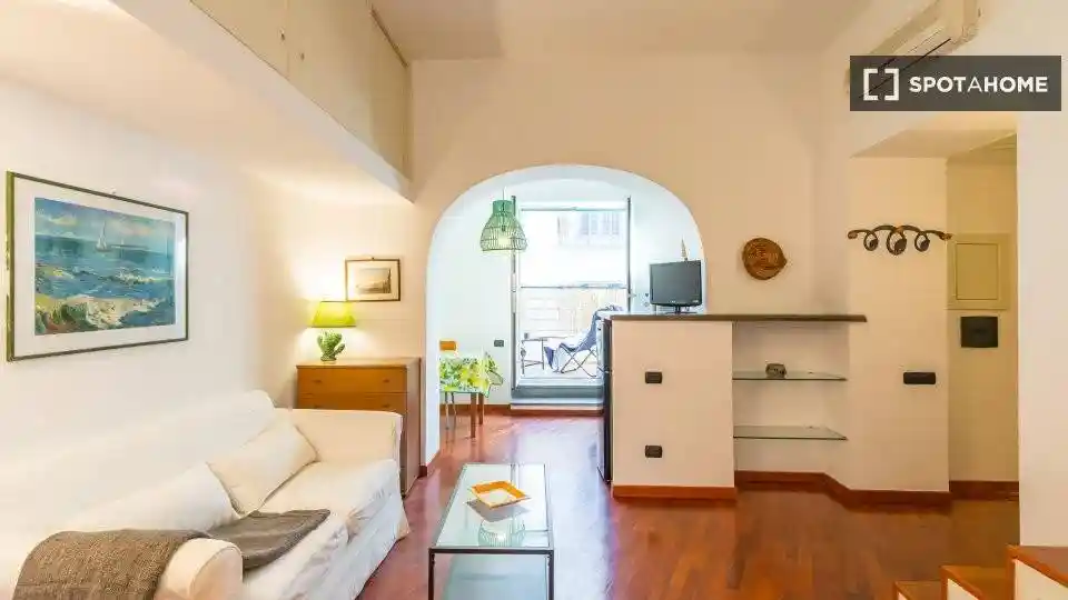 Appartamento in affitto a Napoli