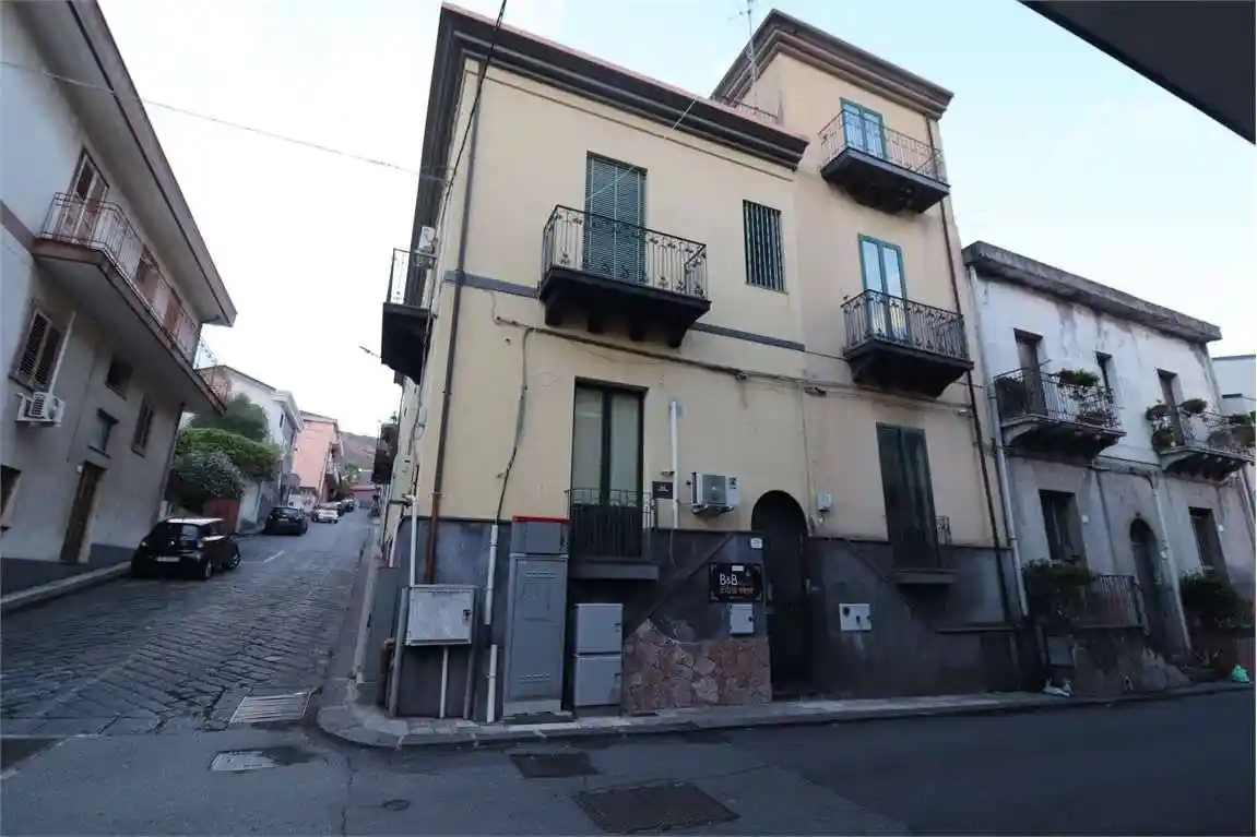 Appartamento in vendita a Zafferana Etnea