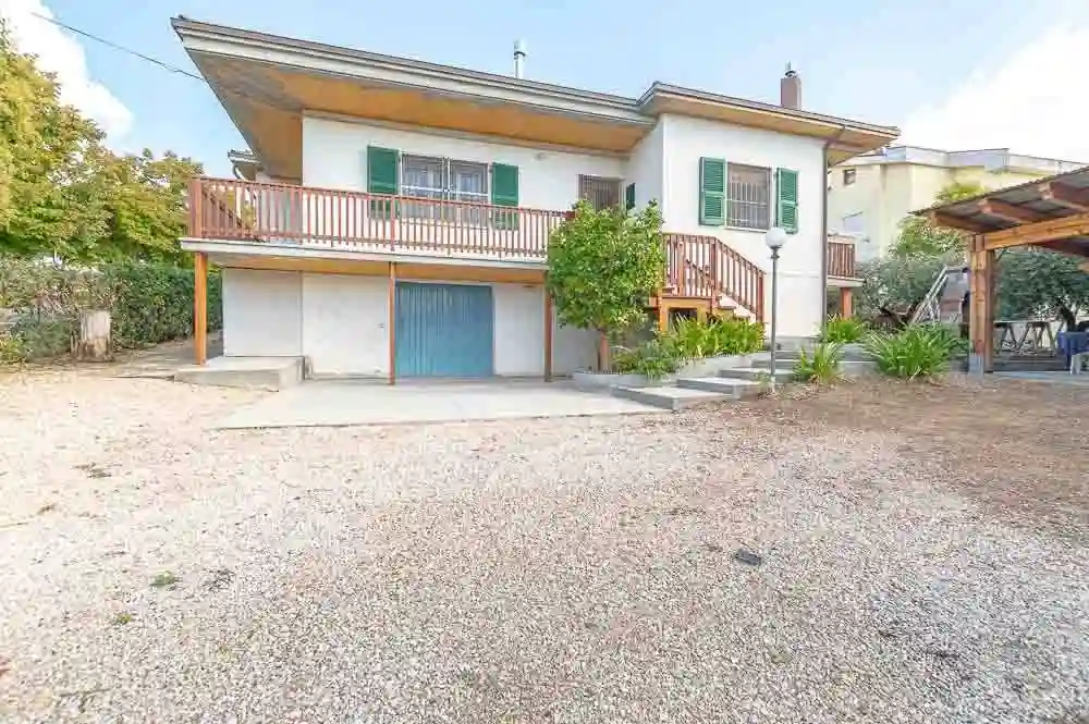 Casa indipendente - foto 2