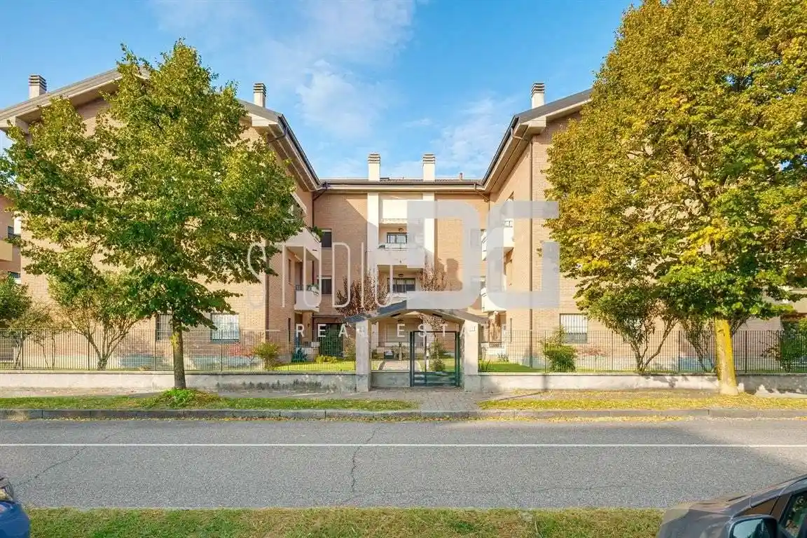 Appartamento in vendita a Seveso