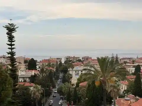 Appartamento in vendita a Bordighera