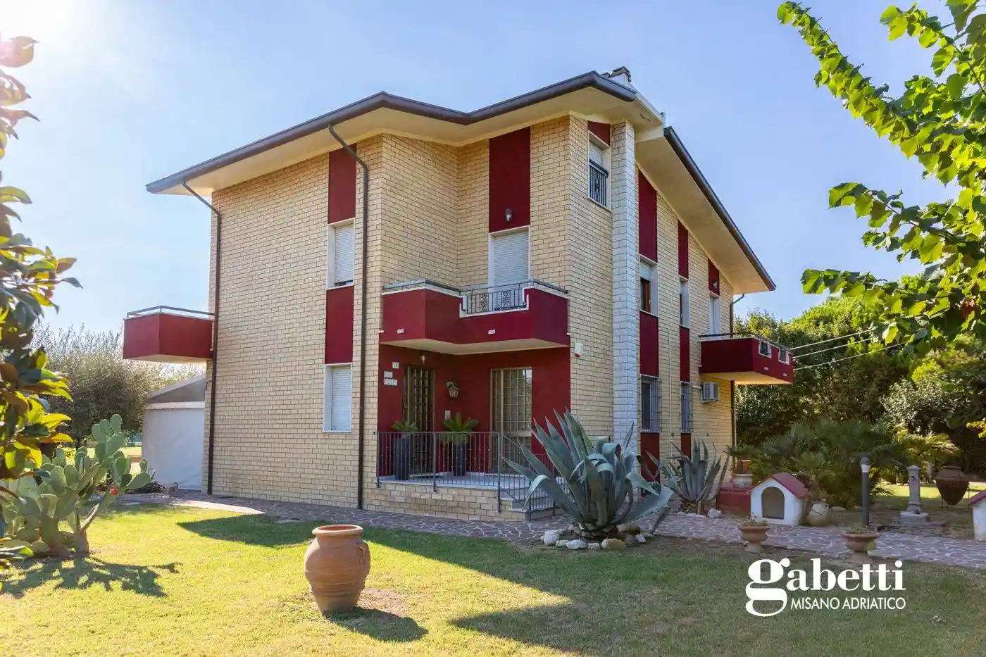 Villa in vendita a Misano Adriatico