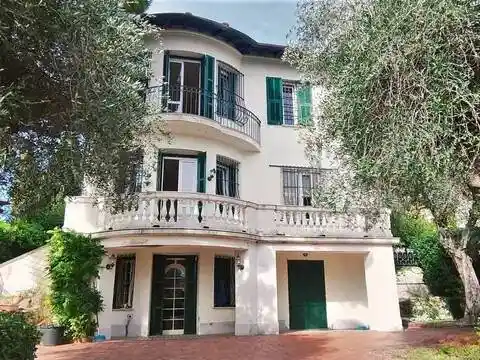 Villa in affitto a Bordighera