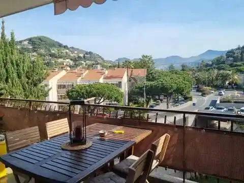 Appartamento in vendita a Bordighera