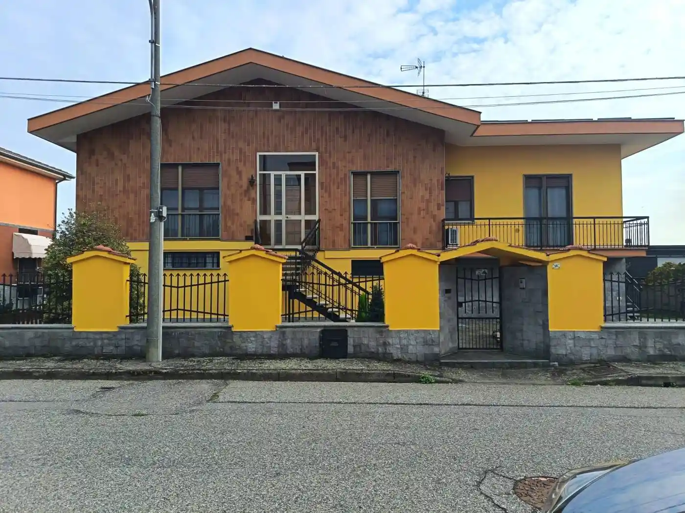 Villa in vendita a Trecate