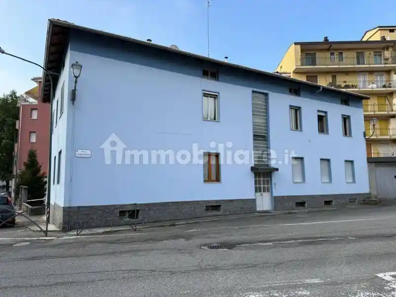 Appartamento in vendita a Borgosesia