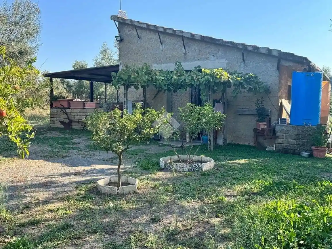 Rustico - Casale in vendita a Arlena di Castro