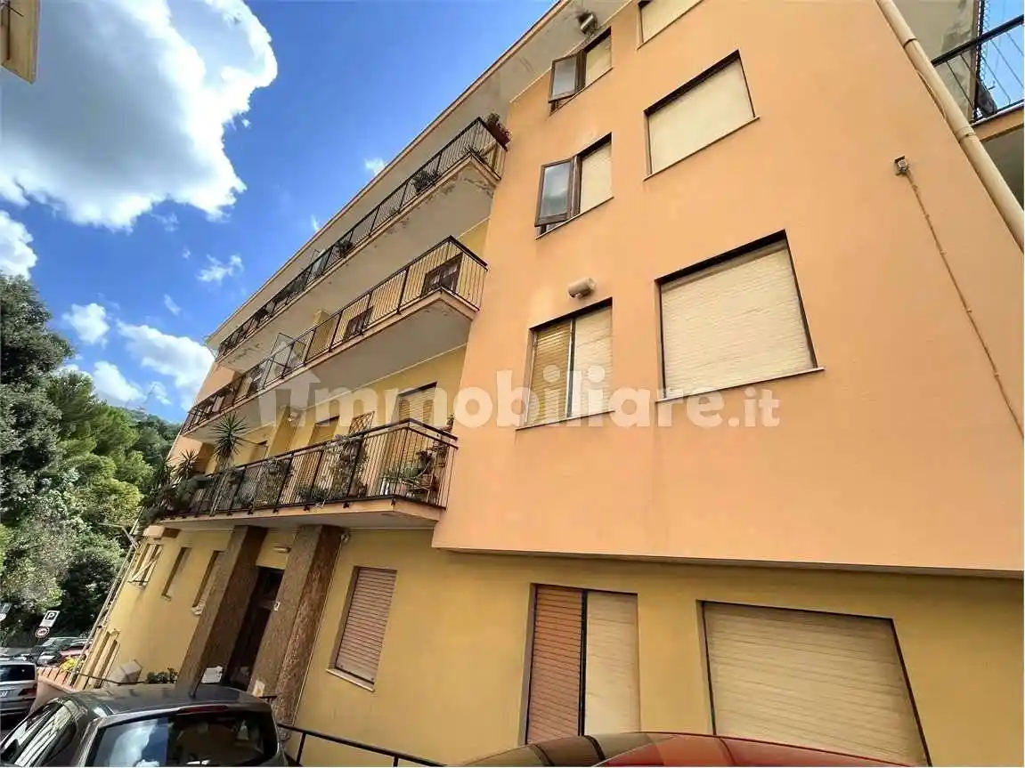 Appartamento in affitto a Genova