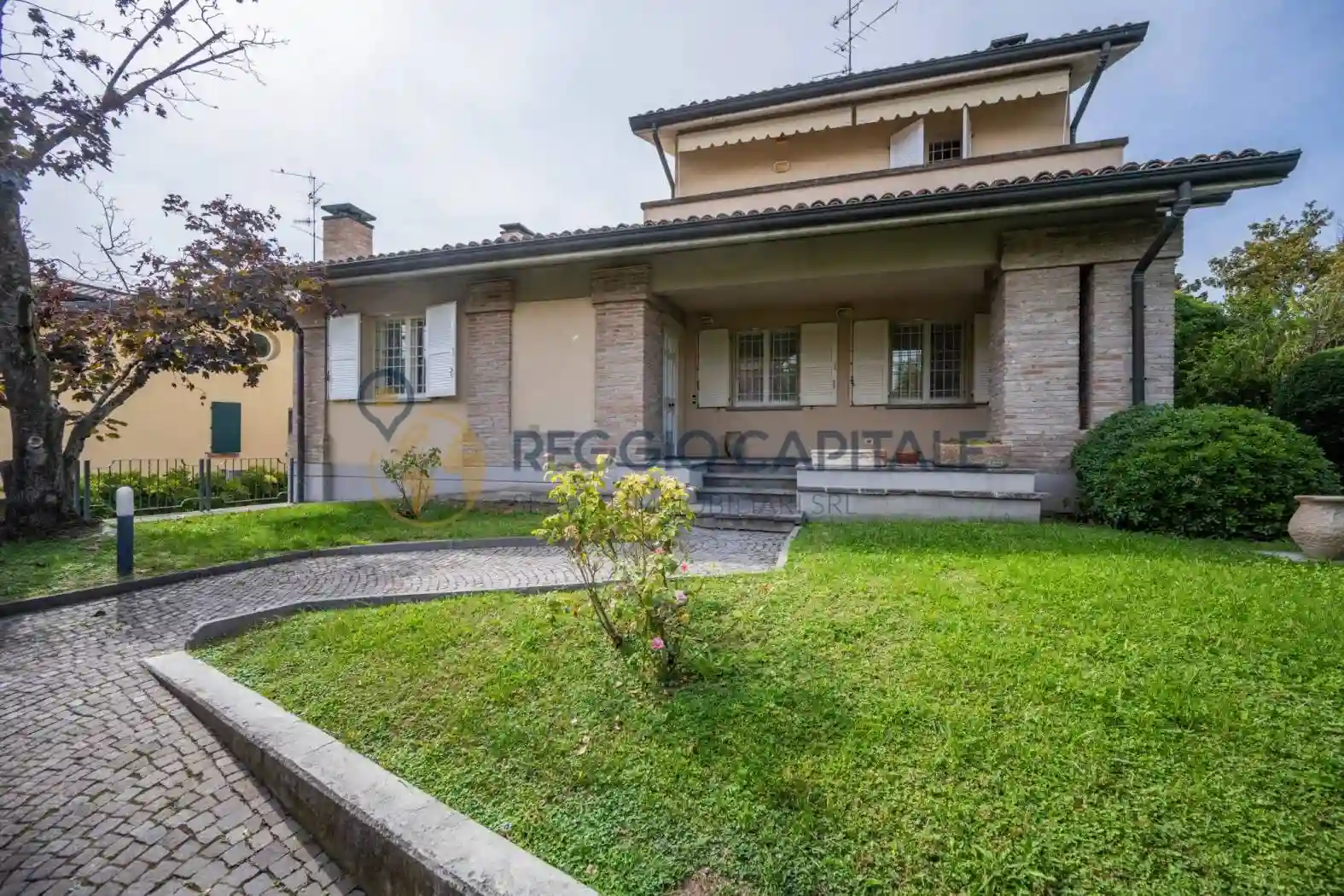Villa - foto 2