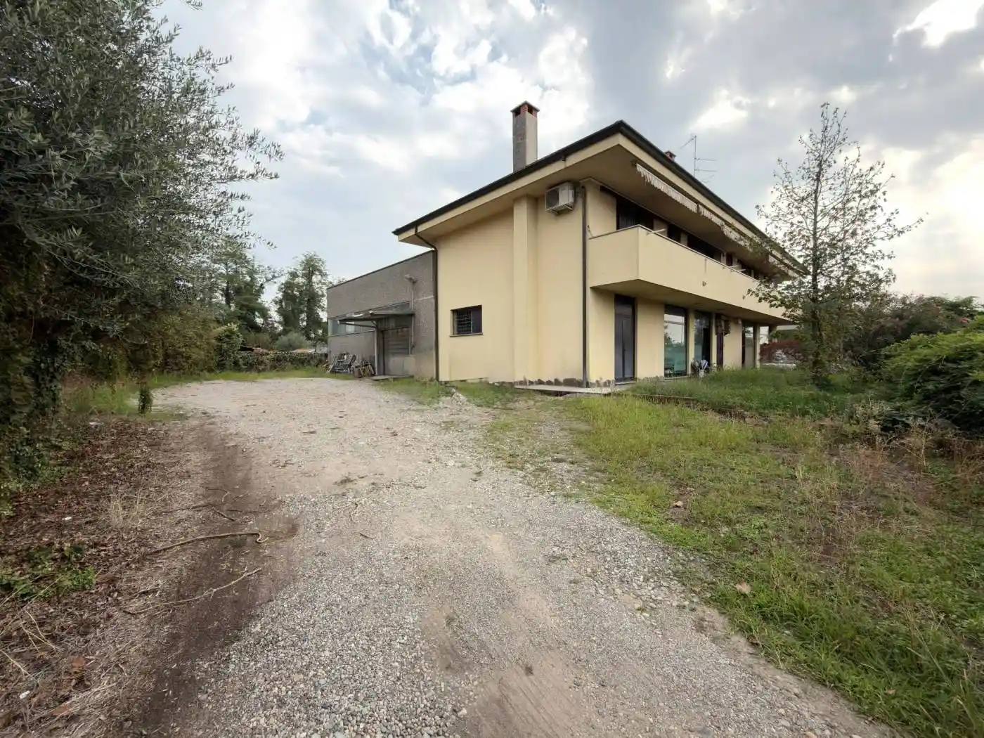 Villa in vendita a Parabiago