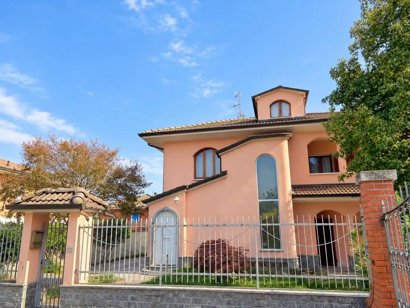Villa in vendita a Caresanablot
