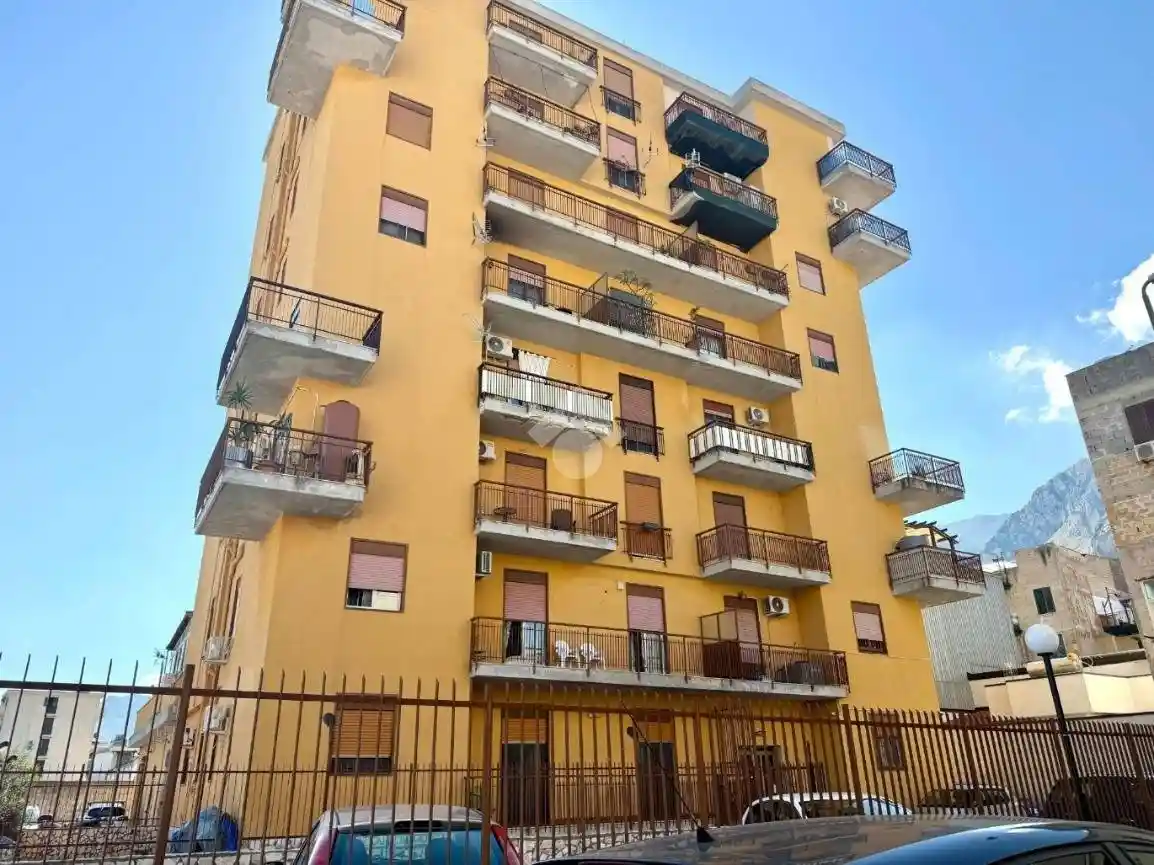 Appartamento in vendita a Palermo