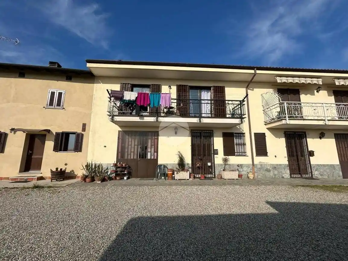 Casa indipendente in vendita a Penango