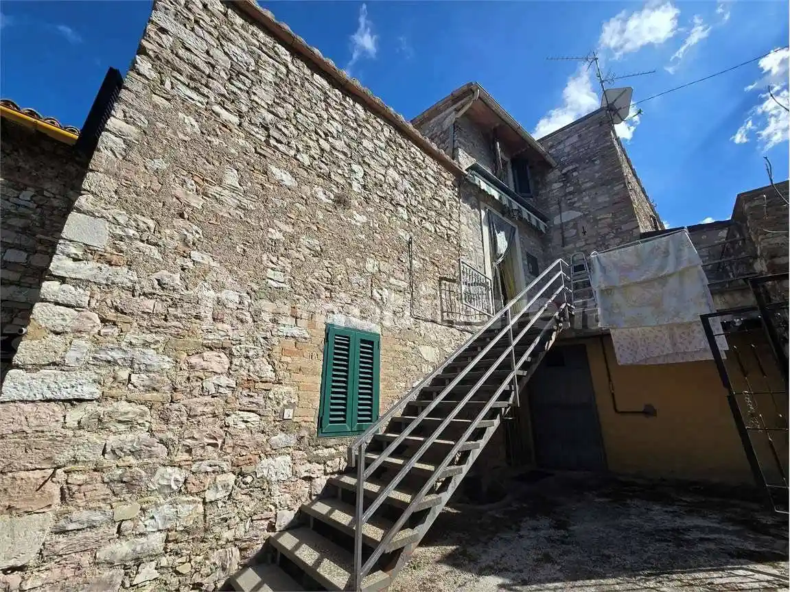 Appartamento in vendita a Giano dell'Umbria