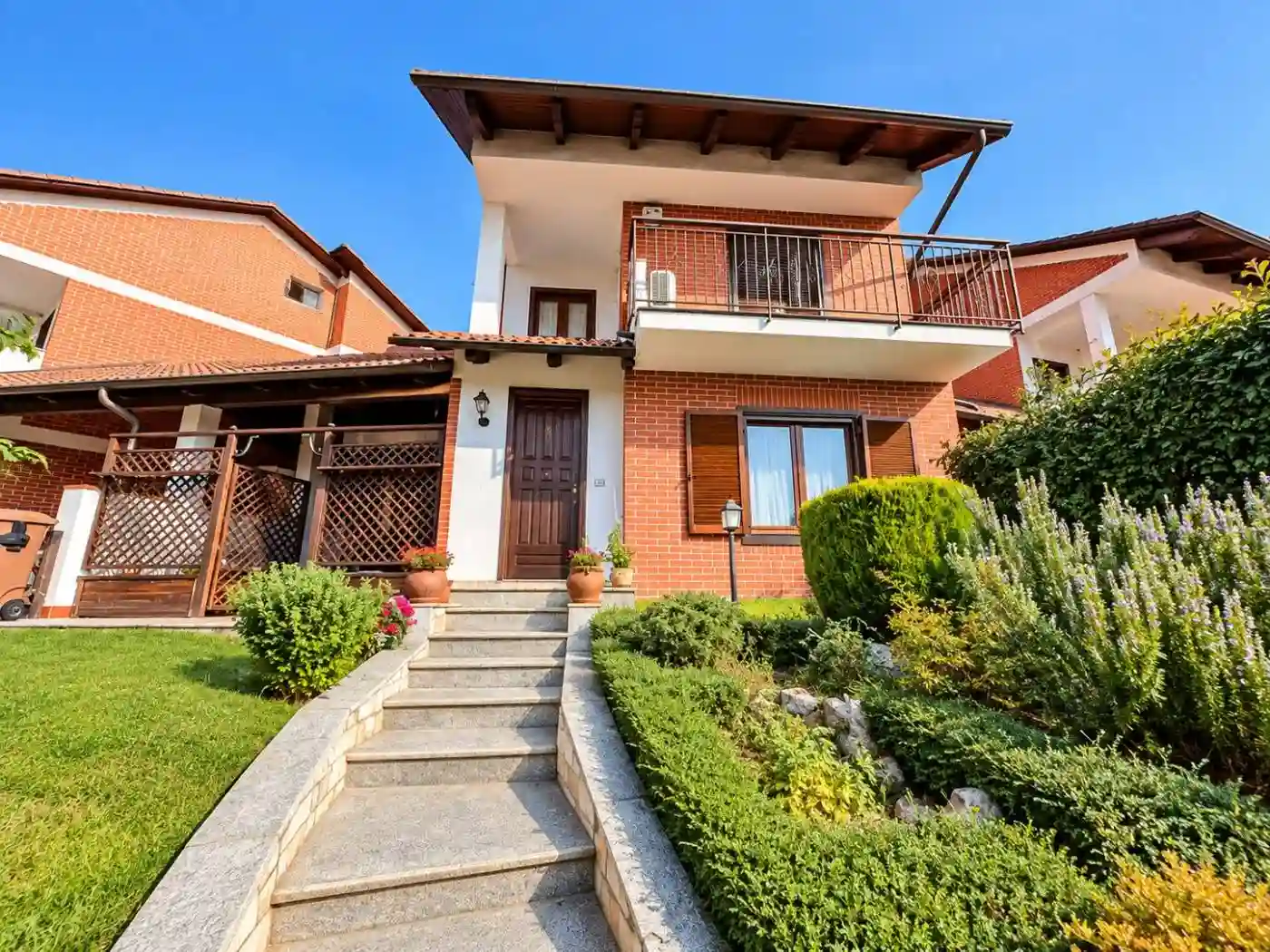 Villa - foto 2