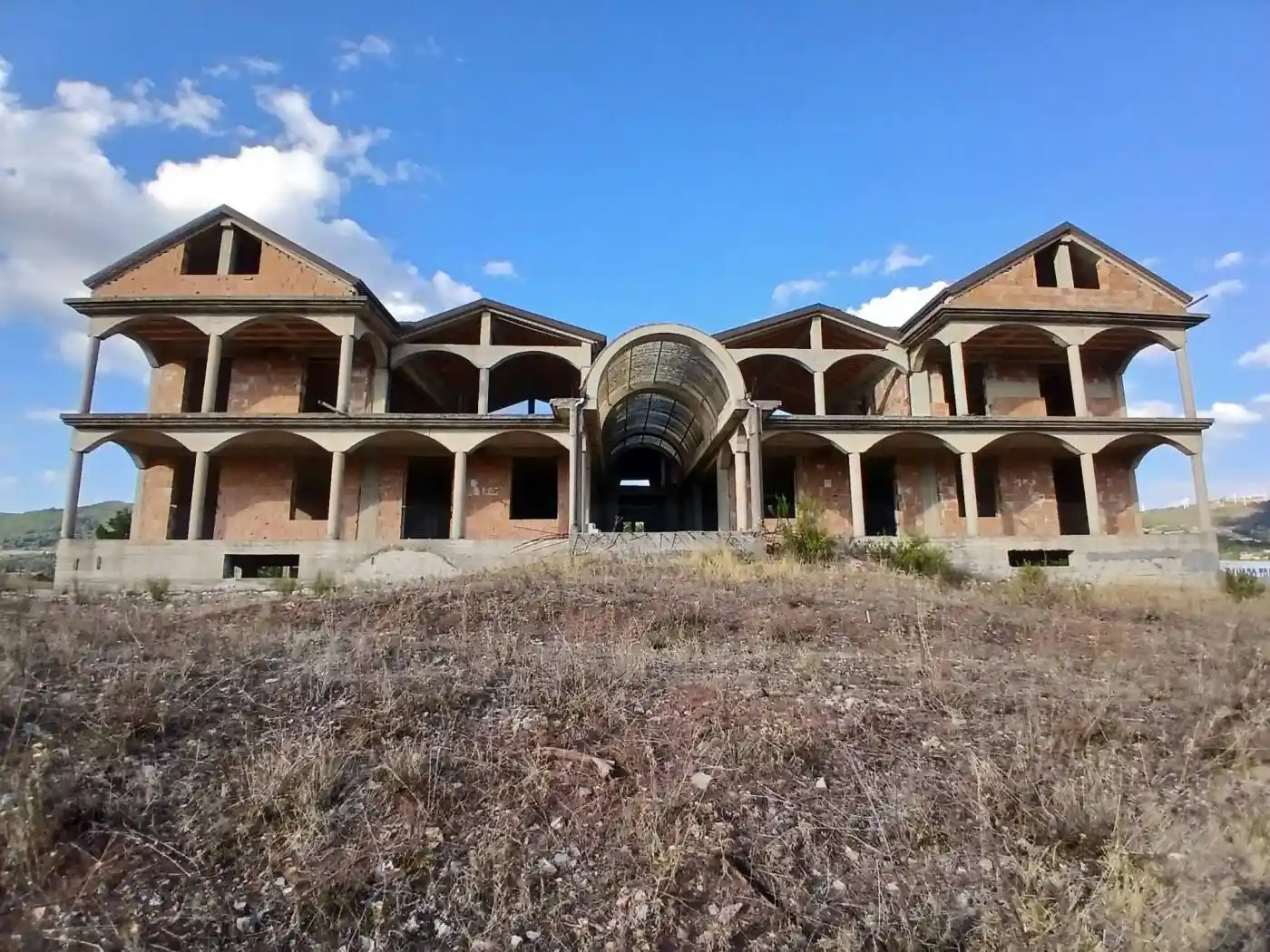 Palazzo - Edificio in vendita a Satriano di Lucania