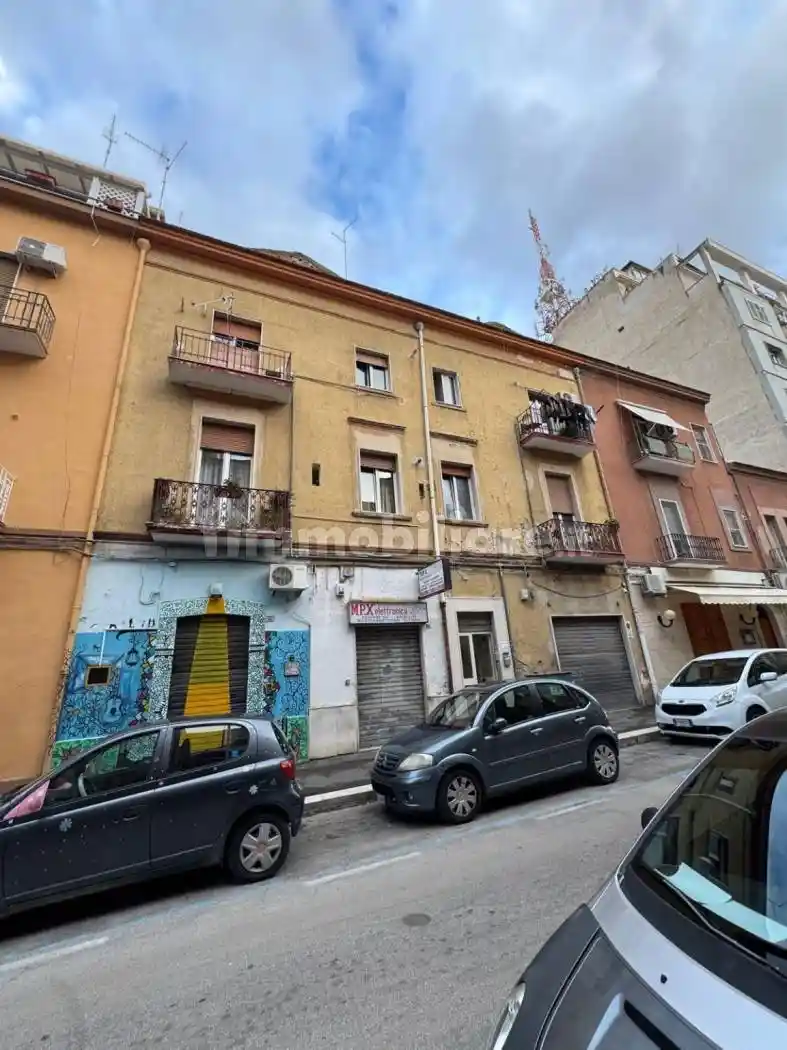 Palazzo - Edificio in vendita a Foggia